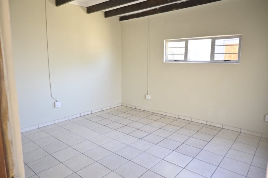 3 Bedroom Property for Sale in Summerpride Eastern Cape